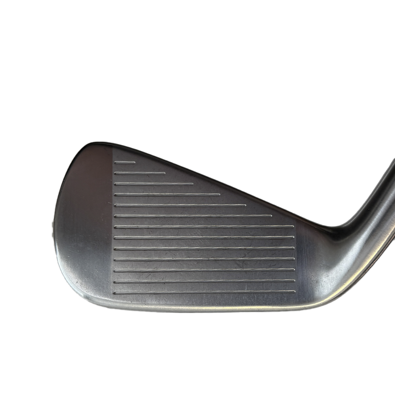 TaylorMade P790 Utility Iron 2